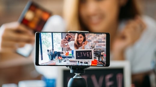Best Channels And Platforms For Live Shopping