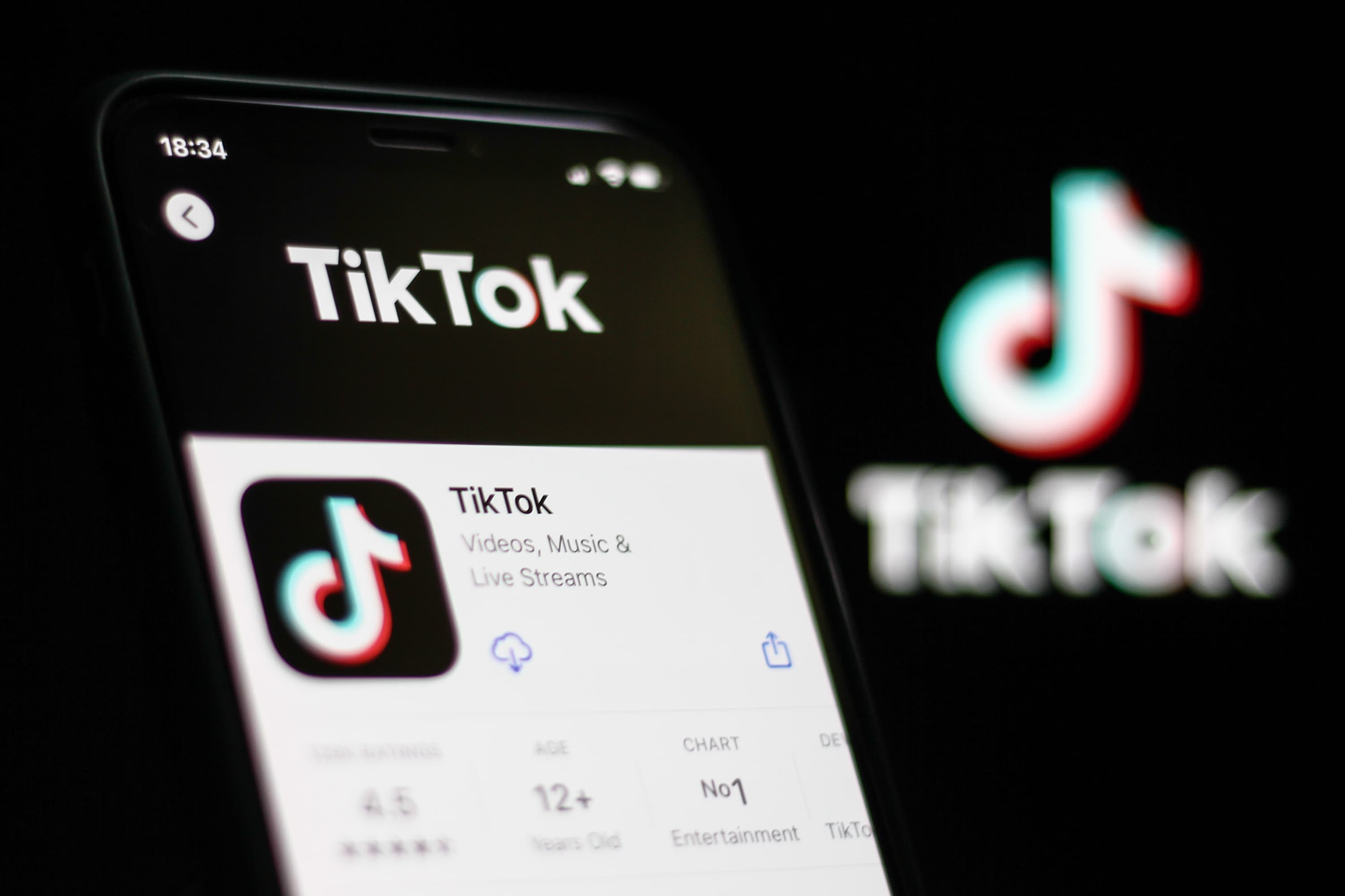 Promoting Your Ecommerce Brand and Selling on TikTok